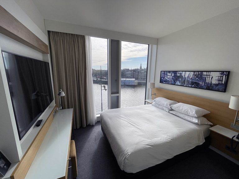 DoubleTree Amsterdam Centraal Station Review [2023]