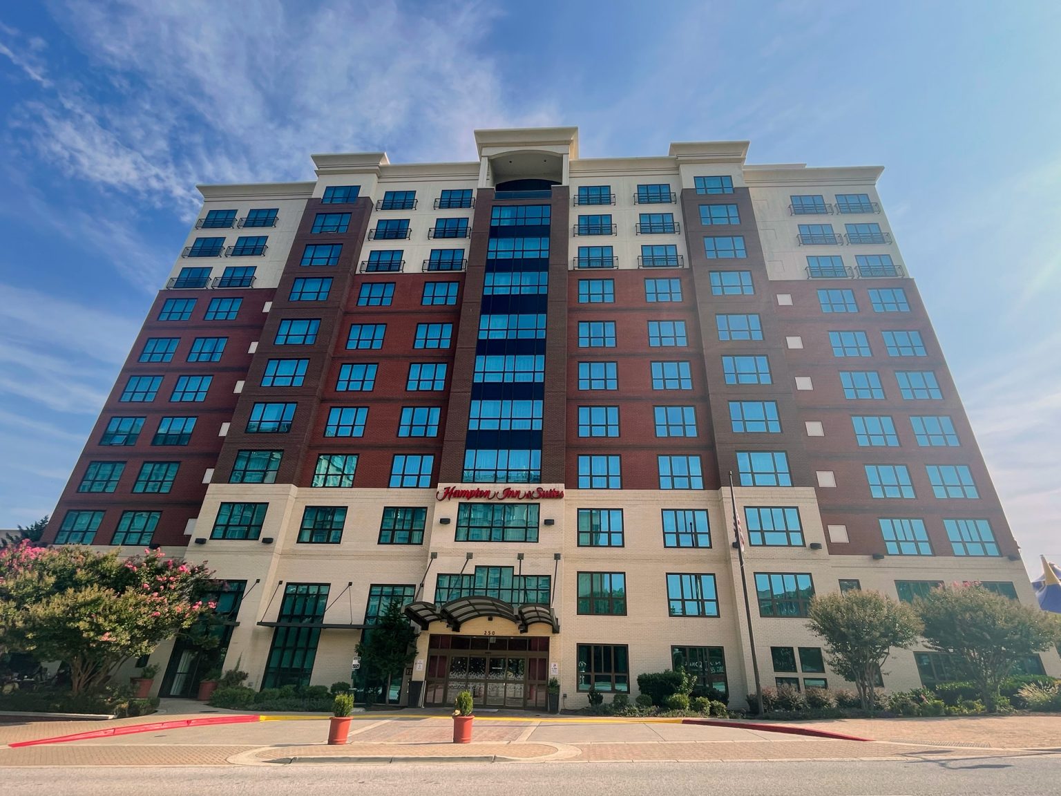 Hampton Inn & Suites National Harbor Review [2023] | PointsFeed