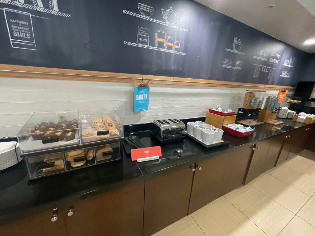 Free breakfast at Hampton Inn National Harbor