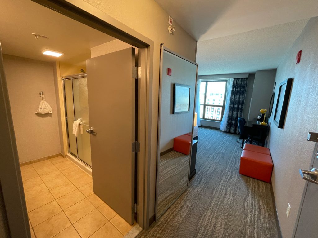 Guest room entrance at Hampton Inn National Harbor